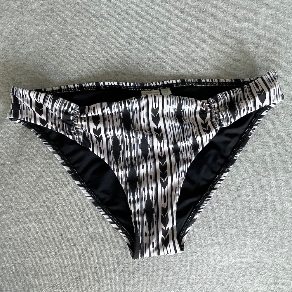 L*space NWT Bikini Bottoms